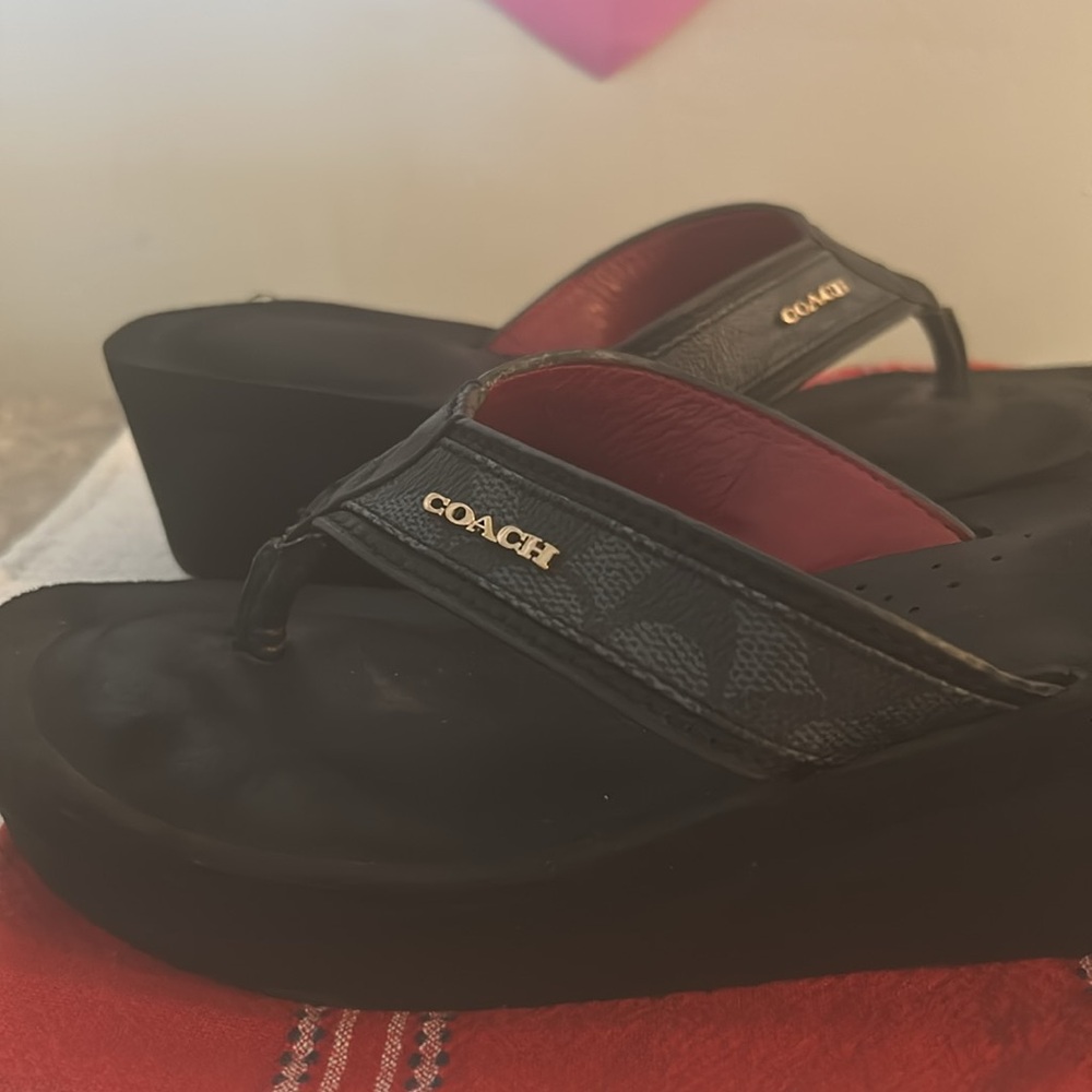 Coach Jolene Wedge Flip Flop Sandals 
Gently Worn- Size 9 - Picture 2 of 4